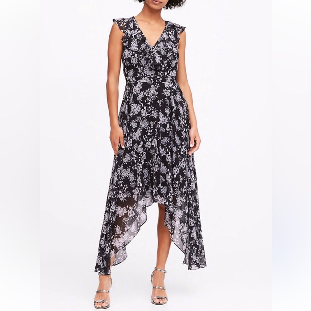 Banana Republic Elegant Ruffle Dress Black/White Floral print Size 6